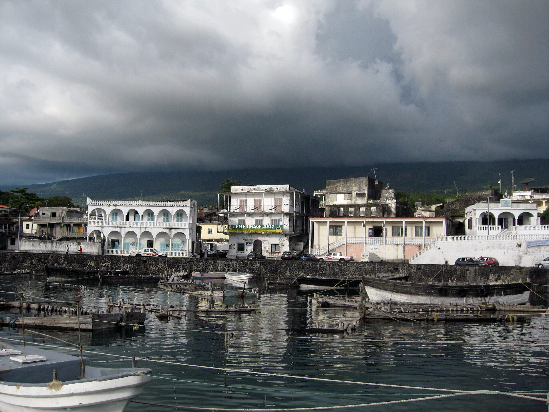 Port et front de mer de Moroni